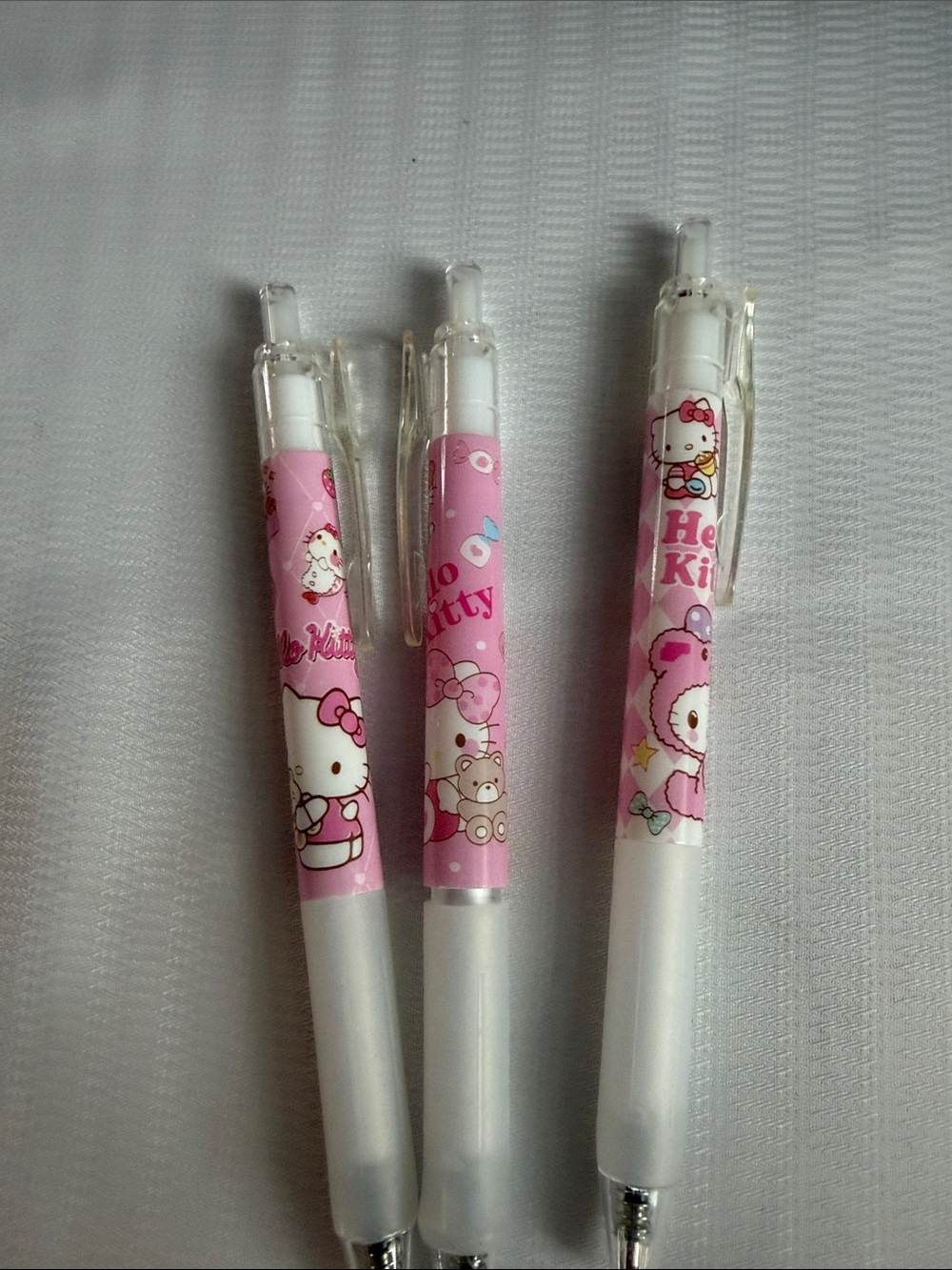 Set of (3) Hello Kitty Pink Character Retractable Gel - Picture 2 of 8